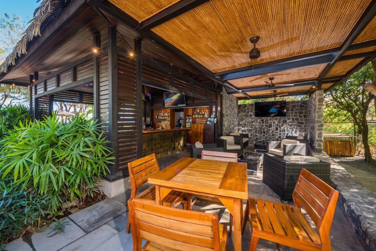 Jet Luxury At Langosta Beach Resort & Villas Tamarindo Exterior foto